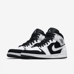 Jordan 1 Mid White Black ‘Tuxedo’