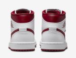 Jordan 1 Retro Mid Reverse Chicago